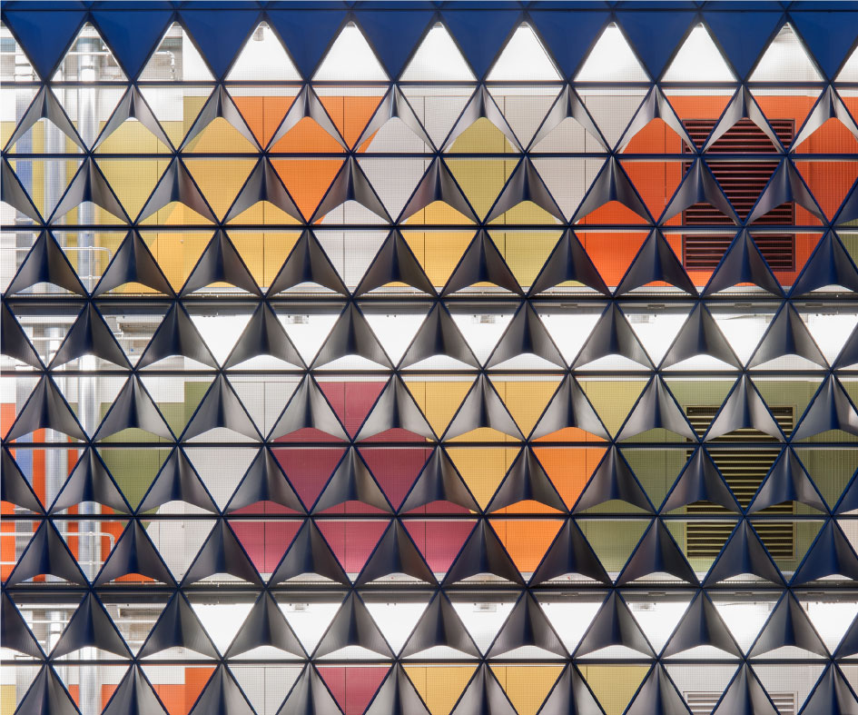 South Australian Health and Medical Research Institute (SAHMRI) Diagrid facade panelling